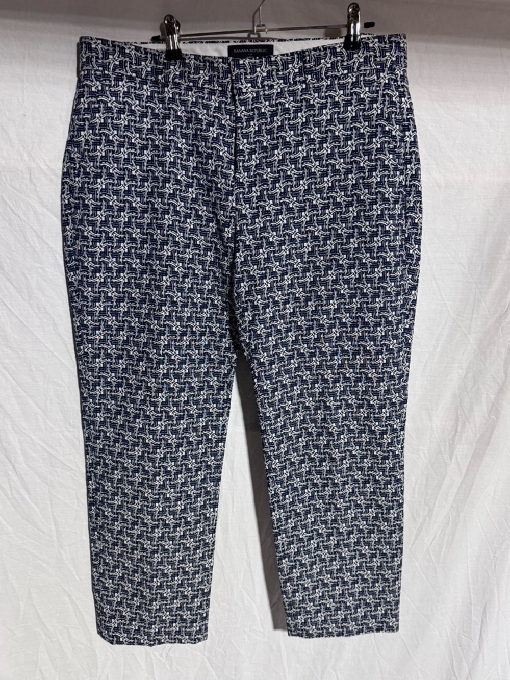 Banana Republic Avery navy blue white geometric pattern dressy crop pant Size 8P